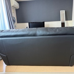 黒 ソファー ニトリの画像