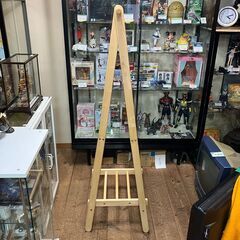 木製 棚付き折りたたみハンガーラックの画像