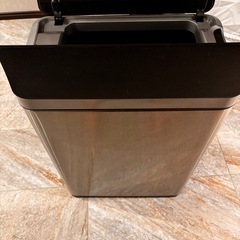 【美品】EKO ファントムセンサービン 45L（自動開閉ゴミ箱）ステンレス製の画像