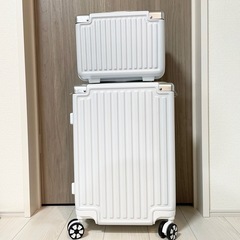 スーツケース キャリーケース キャリーバッグ Ｓ　1〜3泊 白　...