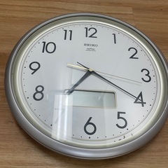 SEIKO 電波掛け時計 KS228S｜デジタル表示付き・直径約30cmの画像