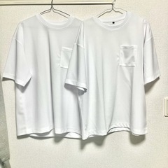 無地白Tシャツ