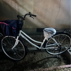 自転車🚲　電動自転車欲しいですので購入して下さいお願いしますの画像