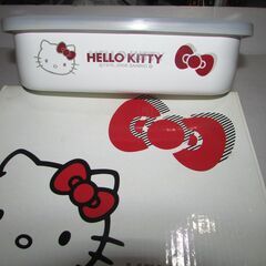 非売品 ハローキティ ホーロー容器 2006 保険会社キャンペー...