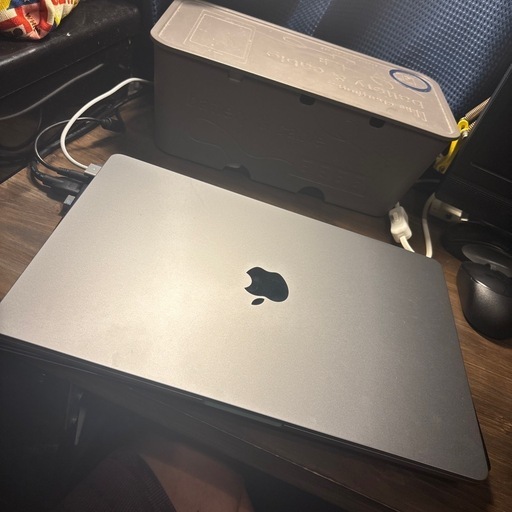 【極美品】MacBook Air