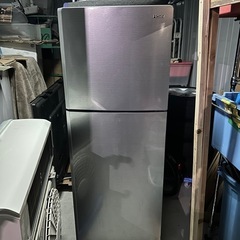 ハイアール 2ドア　235L冷蔵庫　JR-NF235A 2020年製