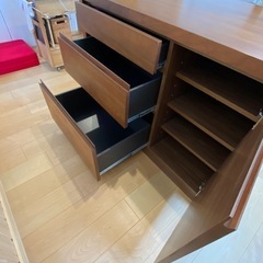 木製バーカウンター　収納の画像