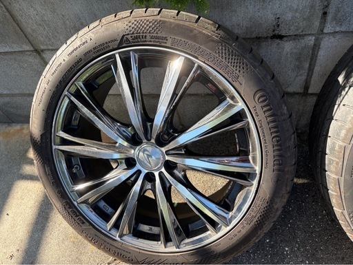 17インチホイールLeonis タイヤContinetal付き