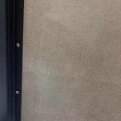 4口電源付きモルタル風長机の画像