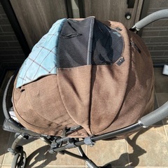 pigeon AB型ベビーカーの画像
