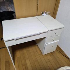 ドレッサー