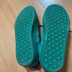 adidas靴の画像