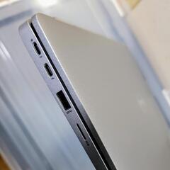 B5ノートPC　DELL【Latitude 5320】の画像