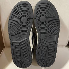 【最終値下げ】　NIKE Air Jordan 1 Low SE "Vintage Panda"の画像