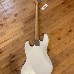 【未使用】BUSKER'S BJB-STD SWH ジャズベース Sケース付の画像