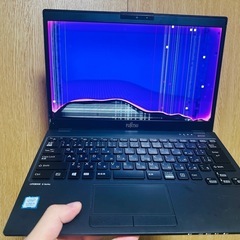 ノートパソコンの画像