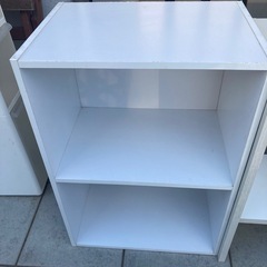 カラーボックス本日のみ差し上げます。の画像