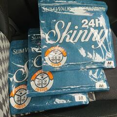 スリムウォーク × RODEO CROWNS 24h Skinny 
