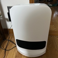 アイリスオーヤマミニヒーター