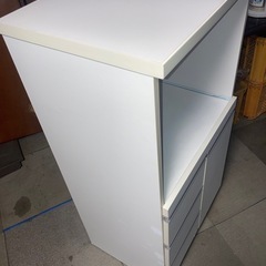 決まりました！最終値下げ！美品！【レンジ台・キッチン収納棚】の画像