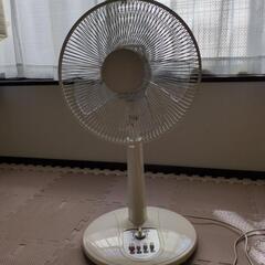(取引中)リビング扇風機(リモコン無しタイプ)