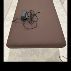 電動マッサージベッド
