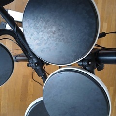 数ヶ月使用のみRoland TD-1 V-Drums の画像