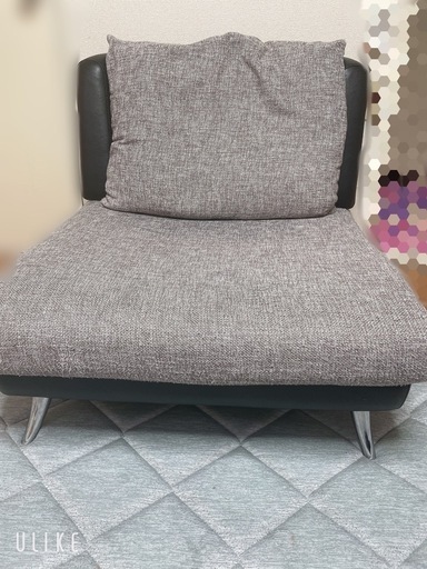 スタイルプロポーザ カーブチャー カウチソファーセットの1つ