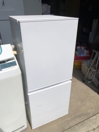 2022年製 AQUA 2ドア冷蔵庫 135L 年式新しめの状態良好品☺️AQR-14E2