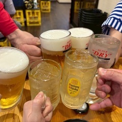 友達作りの飲み会に参加しませんか。ノンアルコールでも大丈夫ですよ。