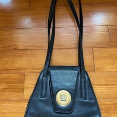 ジバンシーバック