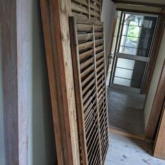 目隠しラティスの画像