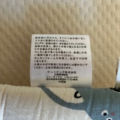 ベビーベッド用ガードクッションの画像