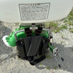 ロビン製の背負式動力散布機
の画像