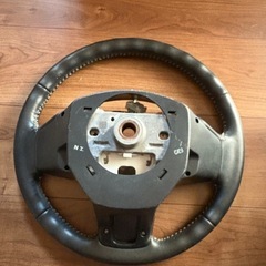 ホンダ　N wgn？ 純正革ステアリングの画像