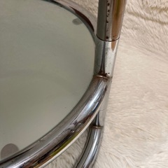ガラステーブル  3段 丸テーブル 　の画像