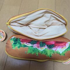 ペンケース2点の画像