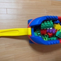 ブロックおもちゃの画像