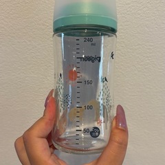 Pigeon 哺乳瓶 240ml ガラス製 の画像
