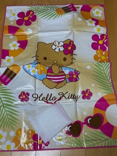 くじ引き日焼けキティレジャーシート (あさひ) 泉中央のその他の中古