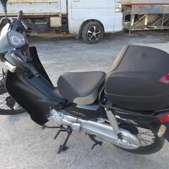 ホンダ原付スーパーカブ４スト超低燃費の画像