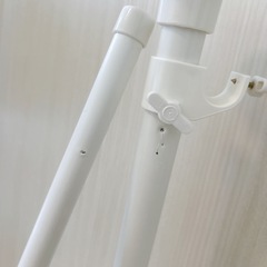 【アイリスオーヤマ】押入れハンガーラック　突っ張りタイプの画像