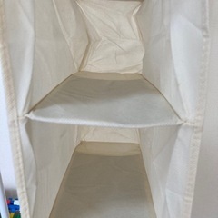 吊り下げ収納の画像