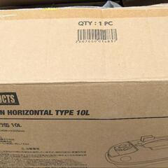 アストロプロダクツ　新品未使用　10 ㍑ガソリン携行缶の画像