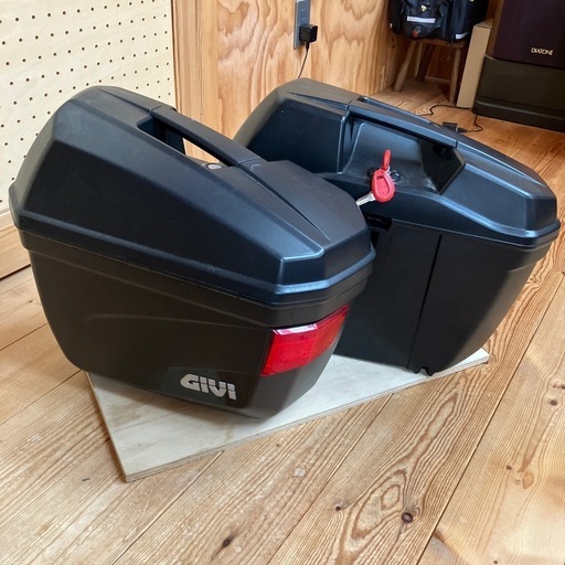 giviパニアケースE22N
