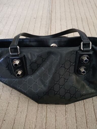 【⭐️言い値セール開催中！⭐️】【GUCCI】GGインプリメ　エナメル総柄トートバッグ