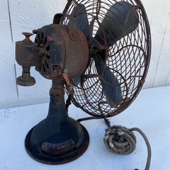 ⭐️1940年代製造⭐️ヴィンテージレトロ扇風機⭐️芝浦エンジニアリング社製⭐️超希少⭐️
の画像