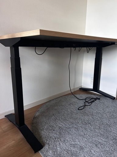 KOKUYO製 電動昇降デスク