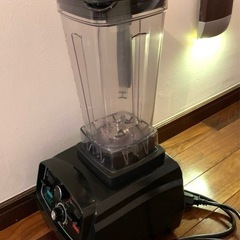ミキサー　ジューサー　ブレンダー　 2L　大容量　の画像