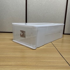 ニトリ押し入れケース　Mサイズ